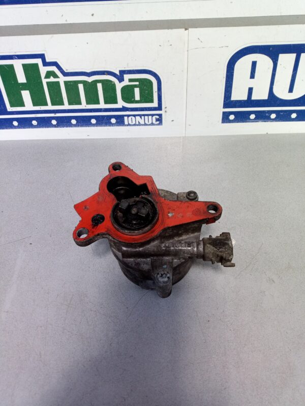 Pompa vacuum 8200520476 2.0 DCI Renault Trafic 2 2001-2014