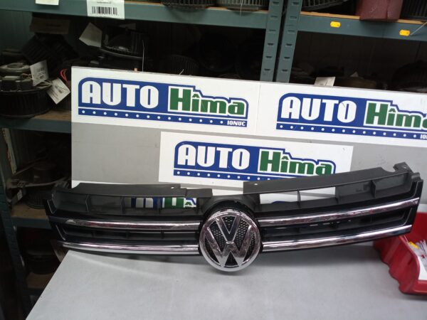 Grila radiator 7P6853651A Volkswagen Touareg 7P  2010-2018