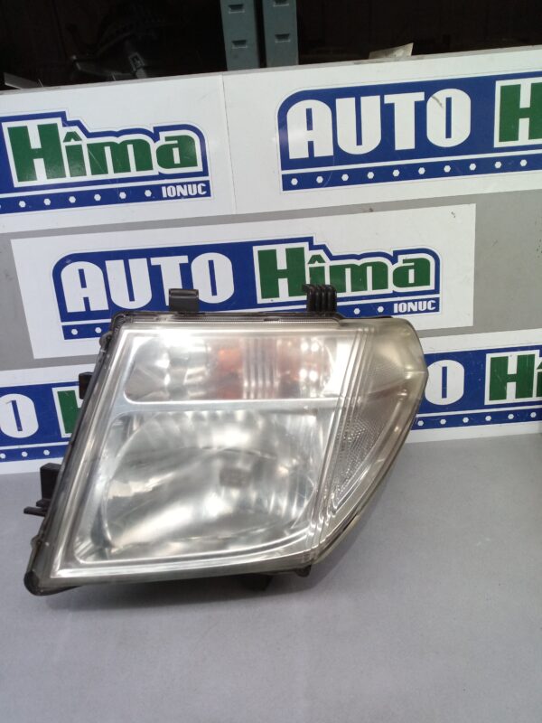 Far stanga 26060-EB30B Nissan Navara D40  2004-2021