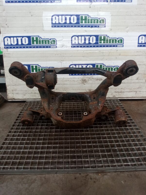 Cadru/jug/suport grup diferential spate fara cod 2.0D(Facelift) BMW X3 E83  2003-2010