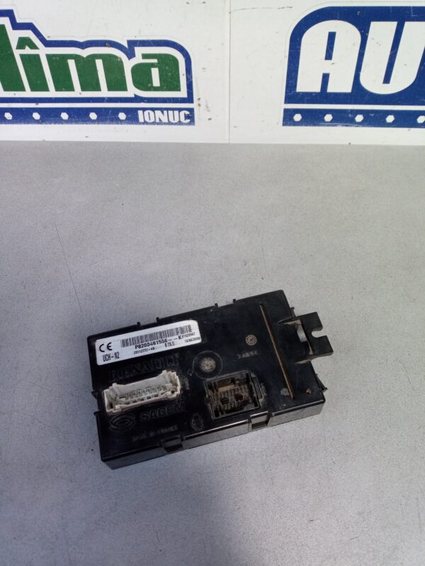 Modul confort P8200461556–K Opel Vivaro A 2001-2014
