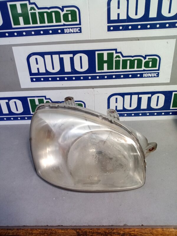 Far dreapta fara cod Hyundai SantaFe MK1 (SM)  2000-2005