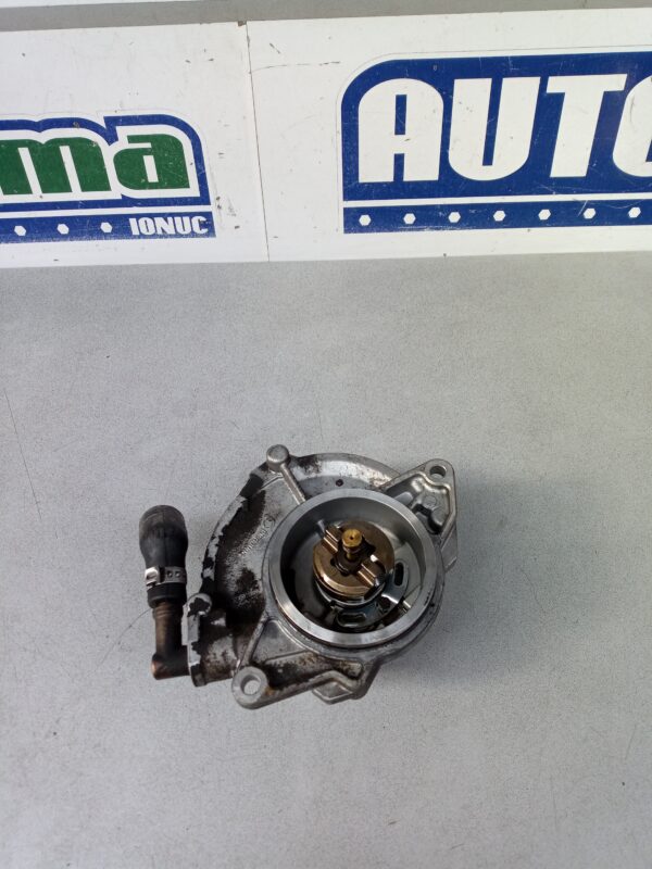 Pompa vacuum 057145100AF 3.0 TDI Audi A5 8T  2007-2016