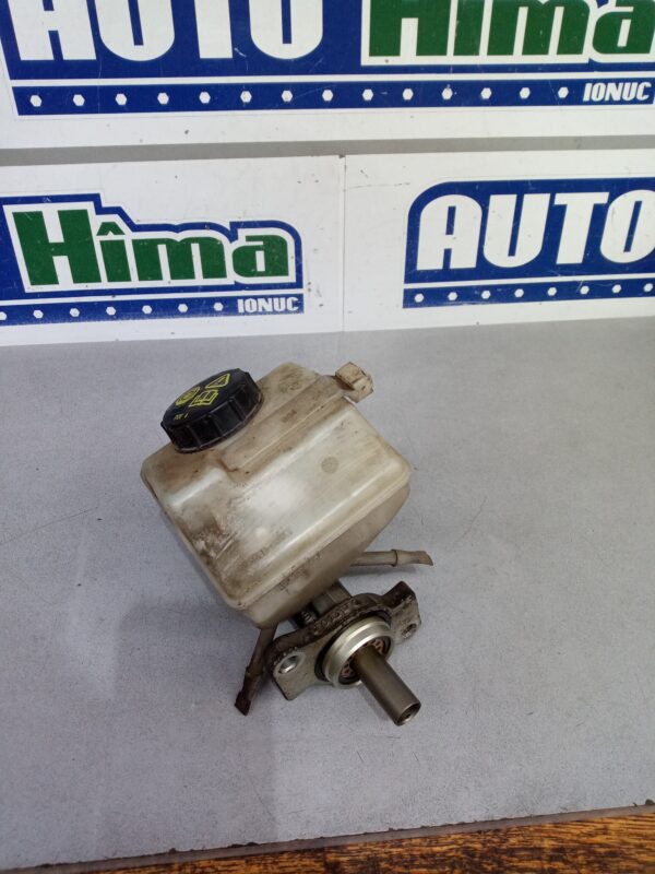 Pompa servofrana 8683272 Volvo XC90 MK1  2002-2014