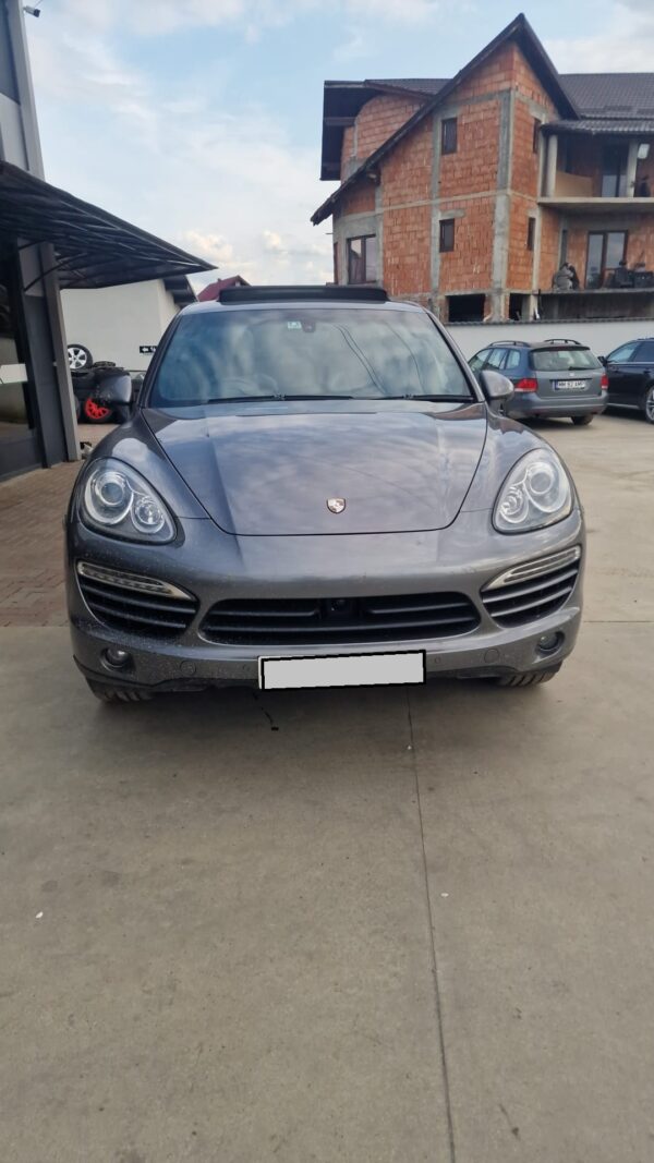 DEZMEMBRARI PORSCHE CAYENNE MOTOR 3.0 TDI, an 2012