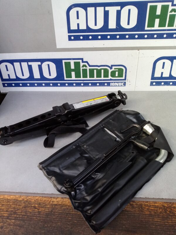 Kit cric auto 8V0011031A Audi A3 8V  2013-2019