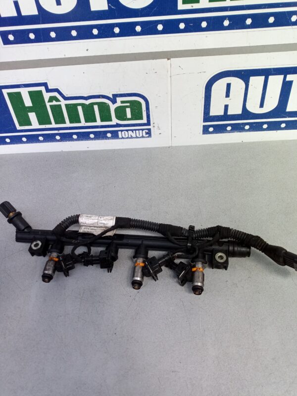 Rampa injectoare cu injectoare CB261 1.2 B FIAT 500 (312_)  2007-2022 1.2 B