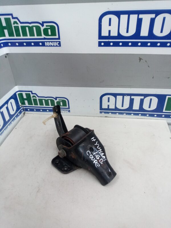 Tampon motor 21834-28000 / 1.6B Hyundai Coupe I (RD)  1996-2002