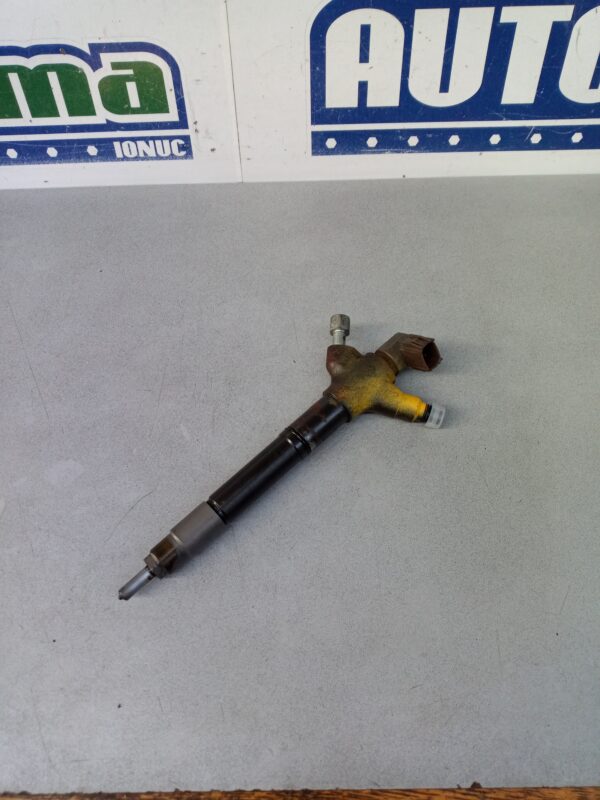 Injector 23670-26071 2.0 D Toyota Rav4 (XA40)  2012-2018 2.0 D