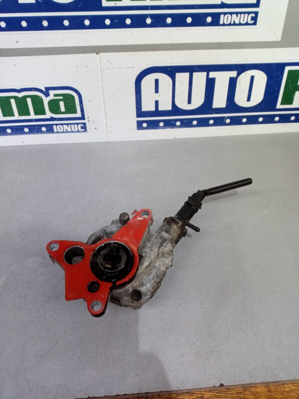 Pompa vacuum 8201163444 2.3 DCI Renault Master 3  2010-2020