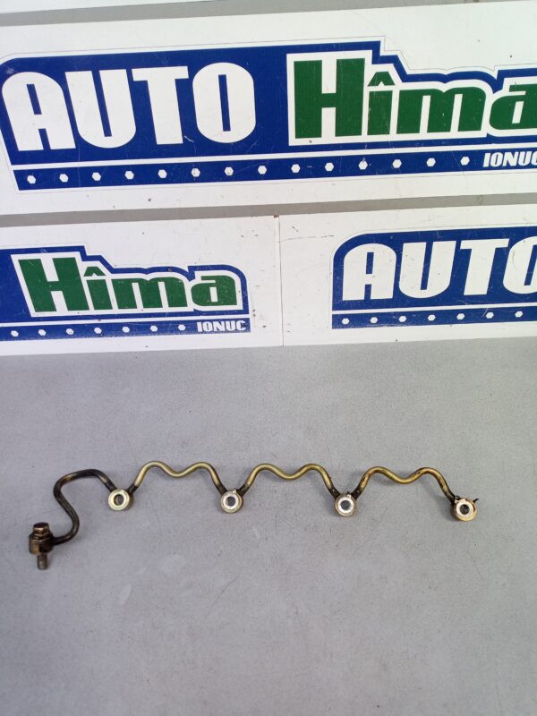 Rampa retur injectoare fara cod 2.0 D Toyota Rav4 (XA20)  2000-2006 2.0 D