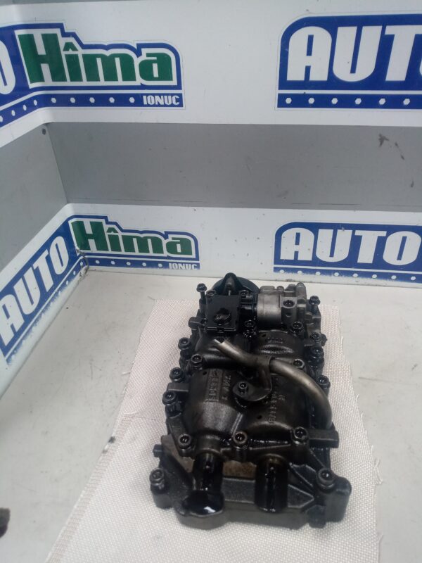 Pompa ulei motor 2.0TDI-16V(Motor BLB) Audi A6 4F (C6)  2004-2011