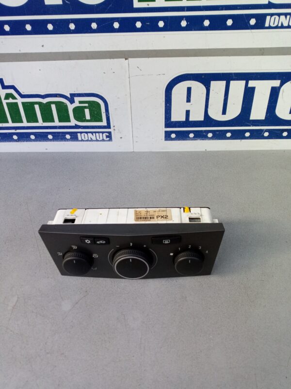 Climatronic 13201300 Opel Astra H  2004-2014