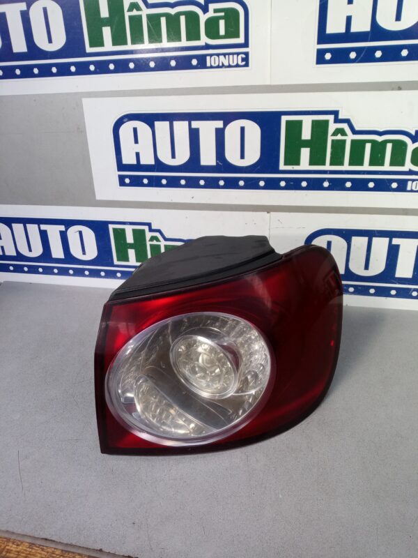 Stop dreapta cu LED 5M0945096N Volkswagen Golf 5 Plus 2004-2014