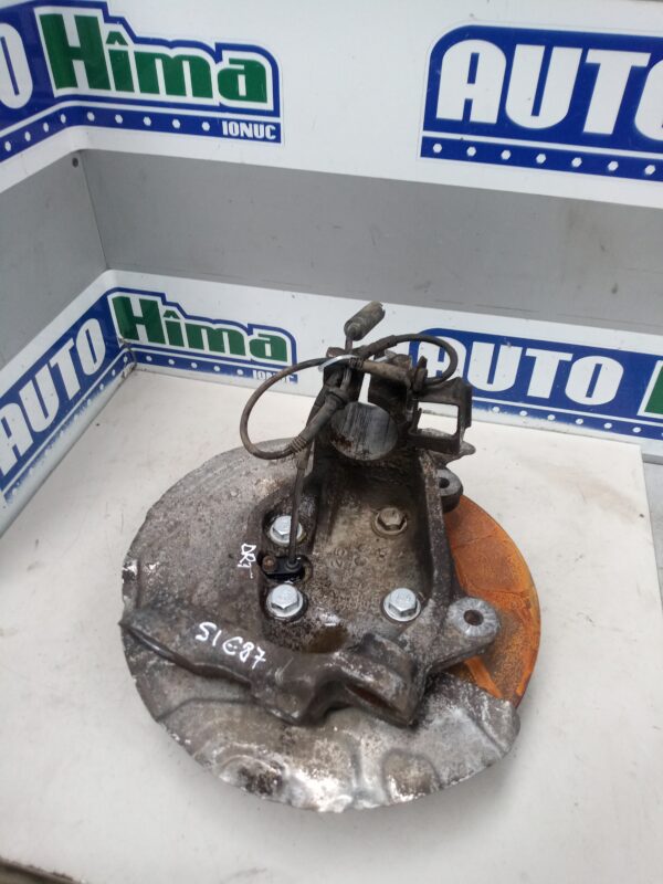 Fuzeta fata dreapta 31216764444 / 2.0D BMW Seria 1 E87  2004-2011