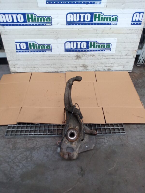 Fuzeta fata stanga fara cod 2.5D Nissan Navara D40  2004-2021