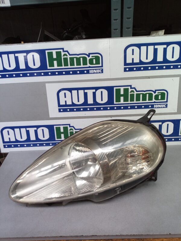 Far stanga fara cod FIAT Grande Punto  2005-2012