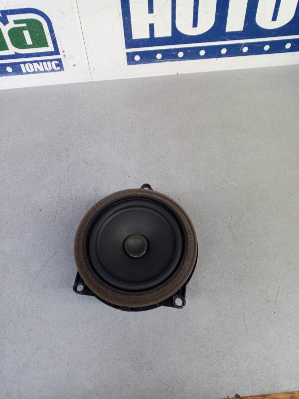Boxa fata 65139288769-04 BMW Seria 3 F30 2011-2019