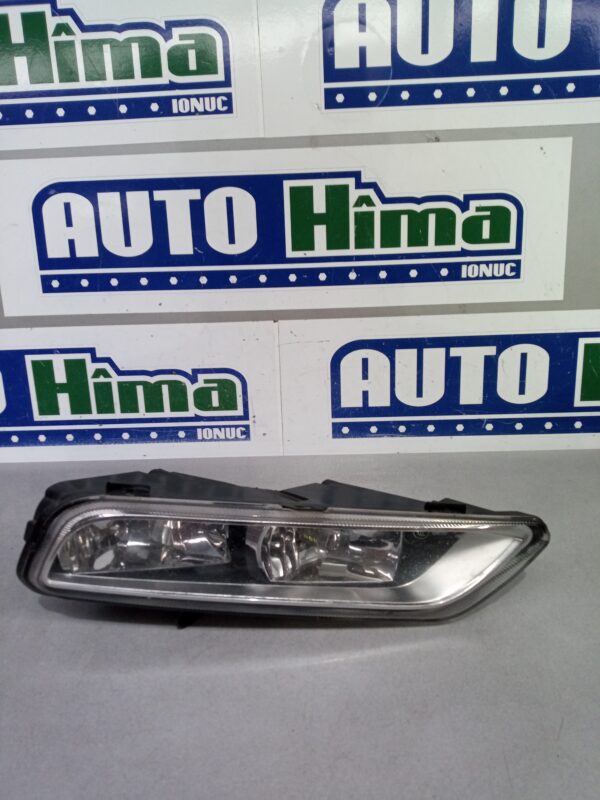Proiector ceata dreapta cu LED fara cod (Cu defect) Volkswagen PASSAT B7  2011-2016