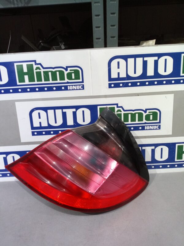 Stop dreapta A2038200664 (Coupe) Mercedes-Benz C-Class W203  2000-2007