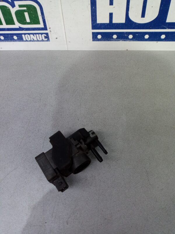 Supapa vacuum 149568021R 1.5 DCI Dacia Duster I  2010-2017