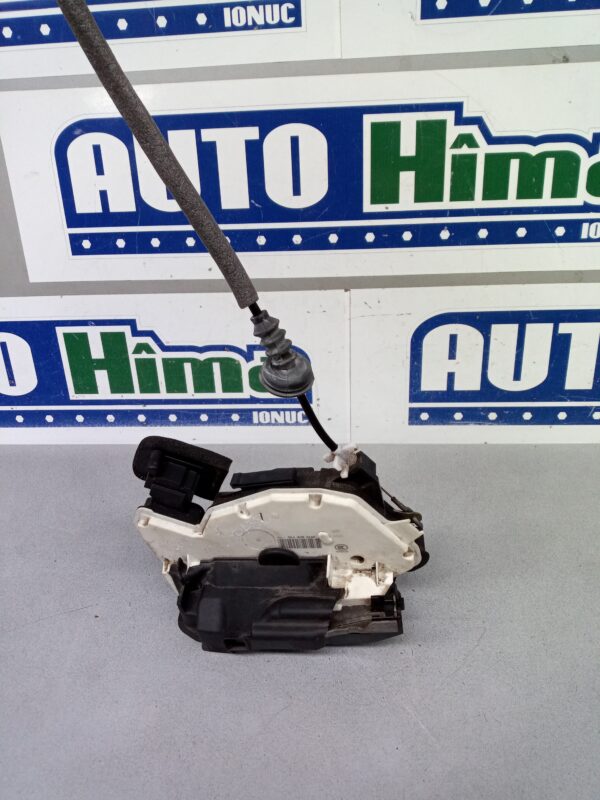 Broasca usa dreapta spate 5K4839016R Volkswagen Golf 7  2012-2020