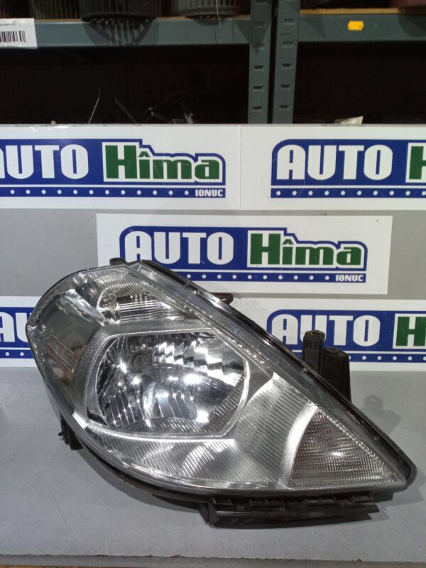 Far dreapta 26010-EM01A Nissan Tiida (C11) (SC11)  2004-2013