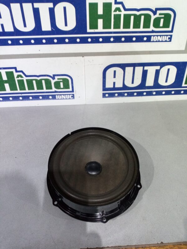 Boxa fata 5N0035454 Volkswagen Tiguan 5N 2007-2018