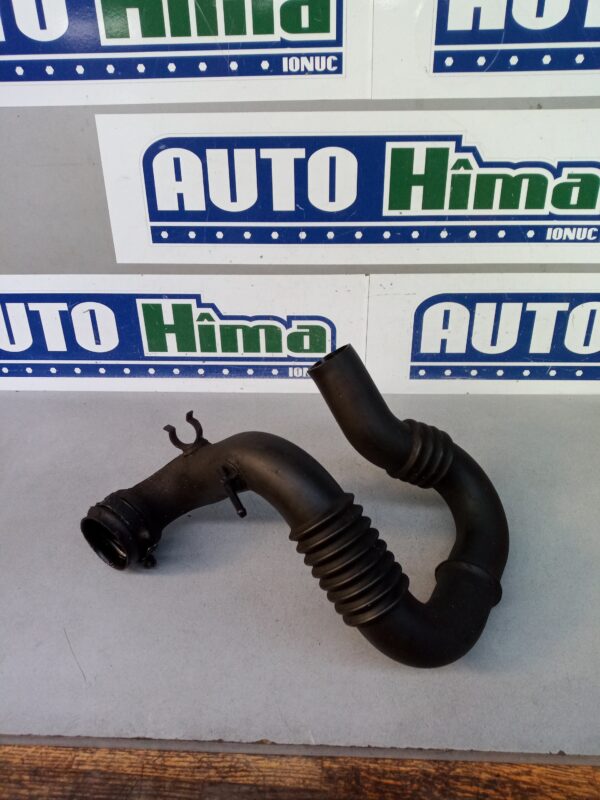 Furtun intercooler 8200470985D 93856622 2.0 DCI Renault Trafic 2 2001-2014