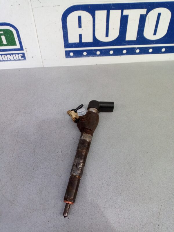 Injector 166006212R H8201100113 1.5 CDI Mercedes-Benz A-Class W176  2012-2018