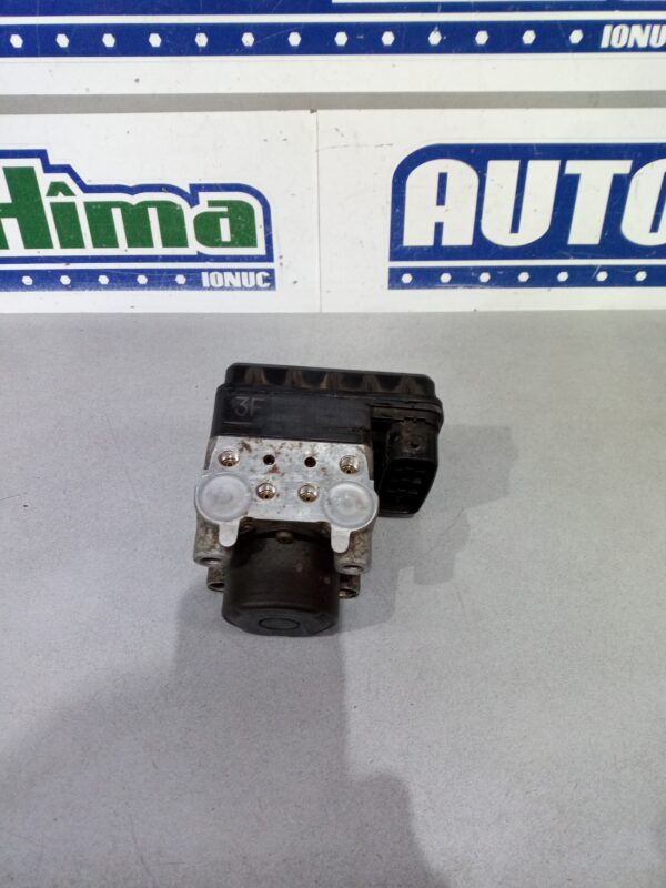 Pompa ABS 44510-42060 89541-42070 Toyota Rav4 (XA20) 2000-2006
