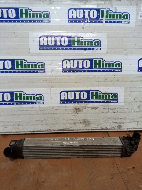 Radiator intercooler 8200880552 / 1.5DCI Dacia Duster I  2010-2017 1.5DCI