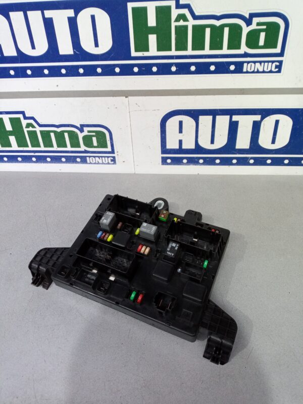 Panou sigurante 13302301 Opel Astra J  2009-2015