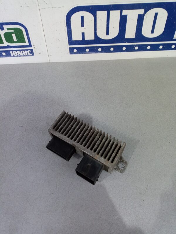 Releu bujii 271206395R 2.3 DCI Renault Master 3  2010-2020