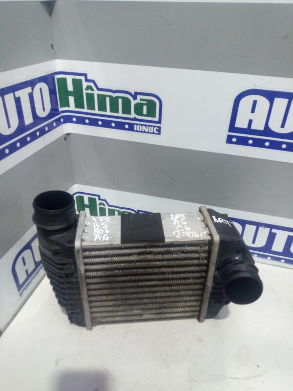 Radiator intercooler dreapta 4F0145806AA / 2.7TDI Audi A6 4F (C6)  2004-2011 2.7TDI