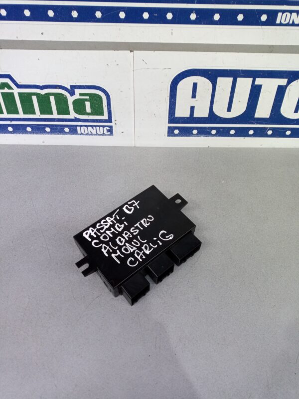 Modul carlig 7N0907383 (Albastru Combi) Volkswagen PASSAT B7 2011-2016