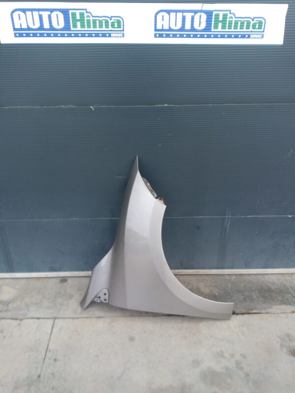 Aripa fata dreapta 6310000009R (Crem) Renault Megane 3  2008-2016