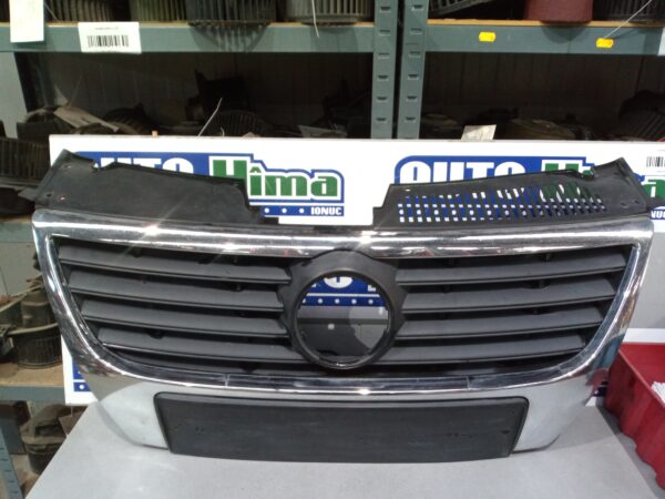 Grila radiator 3C0853651 Volkswagen PASSAT B6 2005-2011