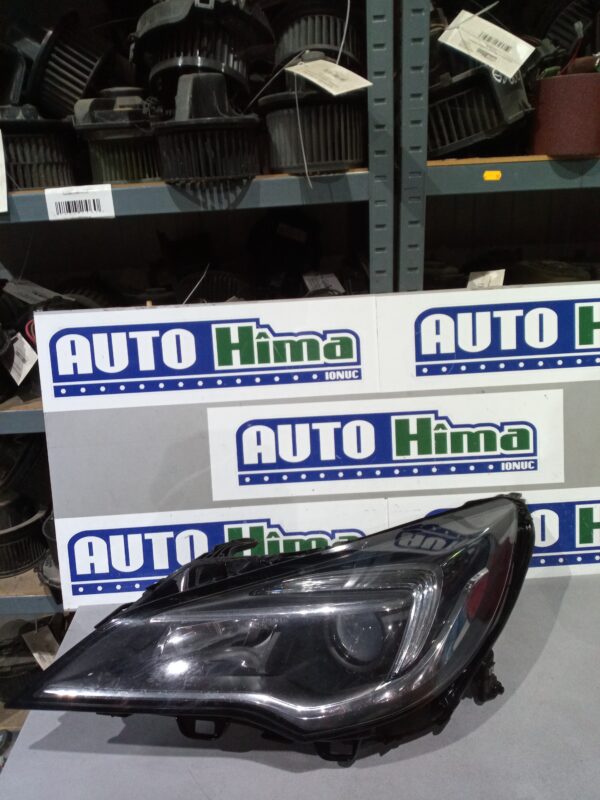 Far stanga cu LED 39077802 Opel Astra K  2015-2020
