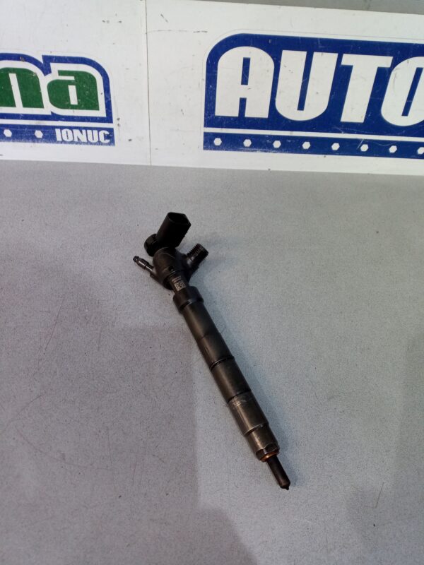 Injector 04L130277D 28370681 1.6 TDI Volkswagen Golf 7  2012-2020