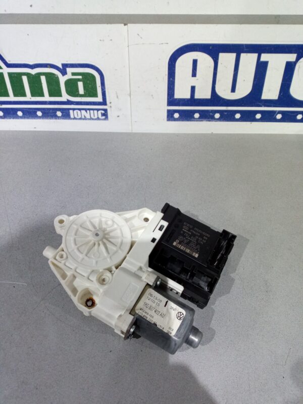 Motoras macara dreapta fata 1K5837402AM (Combi) Volkswagen Golf 5 1K  2003-2010