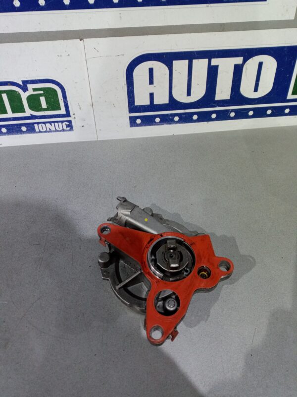 Pompa vacuum 146503393R 2.0 DCI Renault Trafic 3 2014-2020