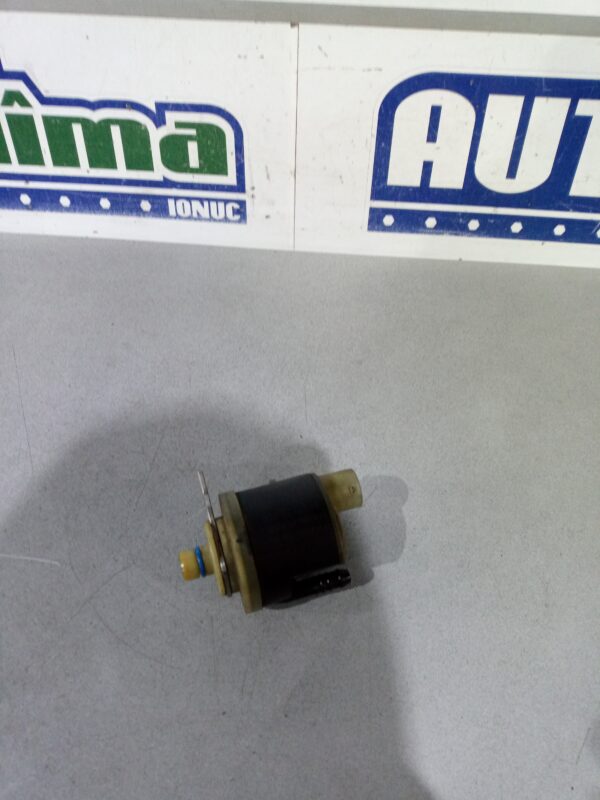 Preincalzitor motorina 13.32-7793673-02 2.0 D BMW Seria 3 E90  2004-2013 2.0 D