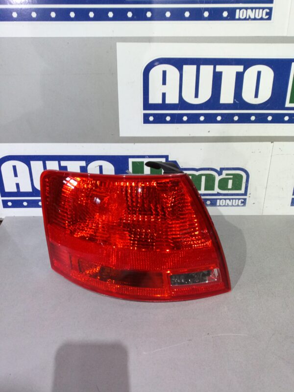 Stop stanga fara cod (Nou) (Combi) Audi A4 B7  2004-2008