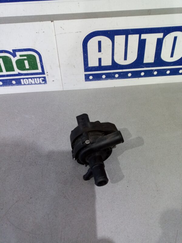 Pompa recirculare apa A2128350164 Mercedes-Benz C-Class W204  2007-2015