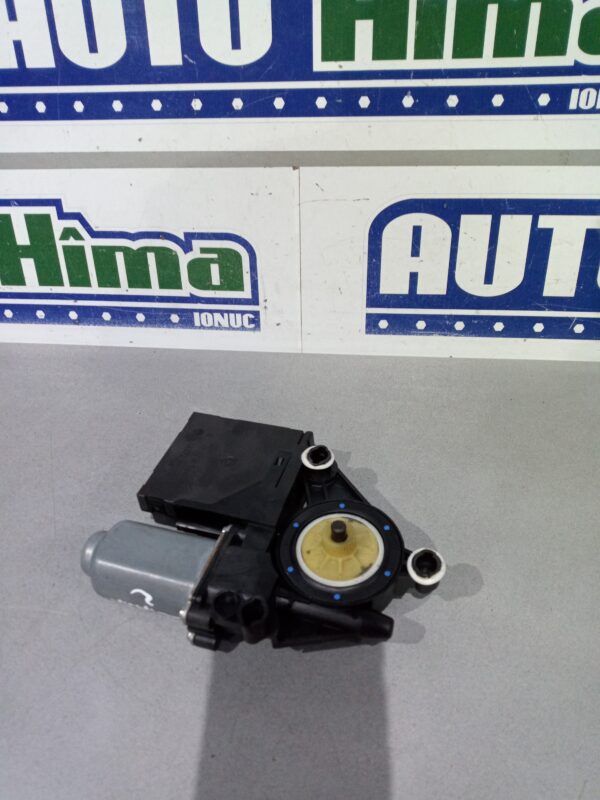 Motoras macara stanga fata 1T0959702D Skoda Octavia 2 1Z  2004-2008
