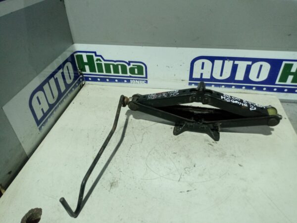 Cric auto 8200874064 Renault Megane 2 2002-2009