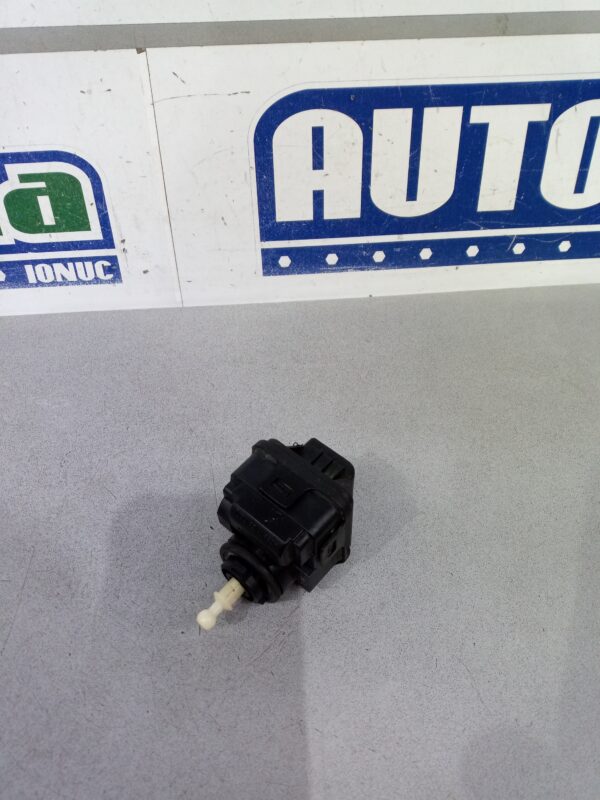 Motoras far 8L0941295 Audi A3 8L  1996-2006