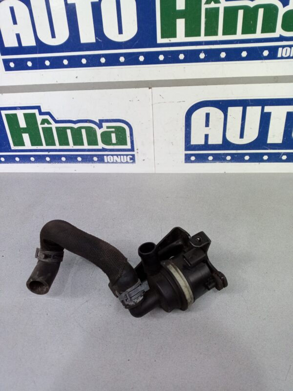 Pompa recirculare apa 5N0965561A Audi A4 B8  2008-2016