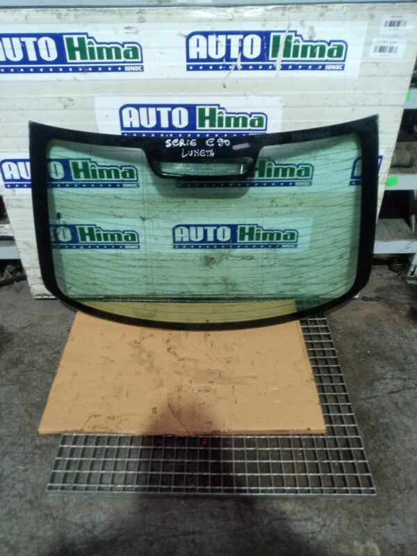 Geam luneta spate fara cod  BMW Seria 3 E90  2004-2013
